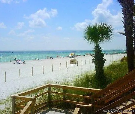 Bikini Beach Resort 